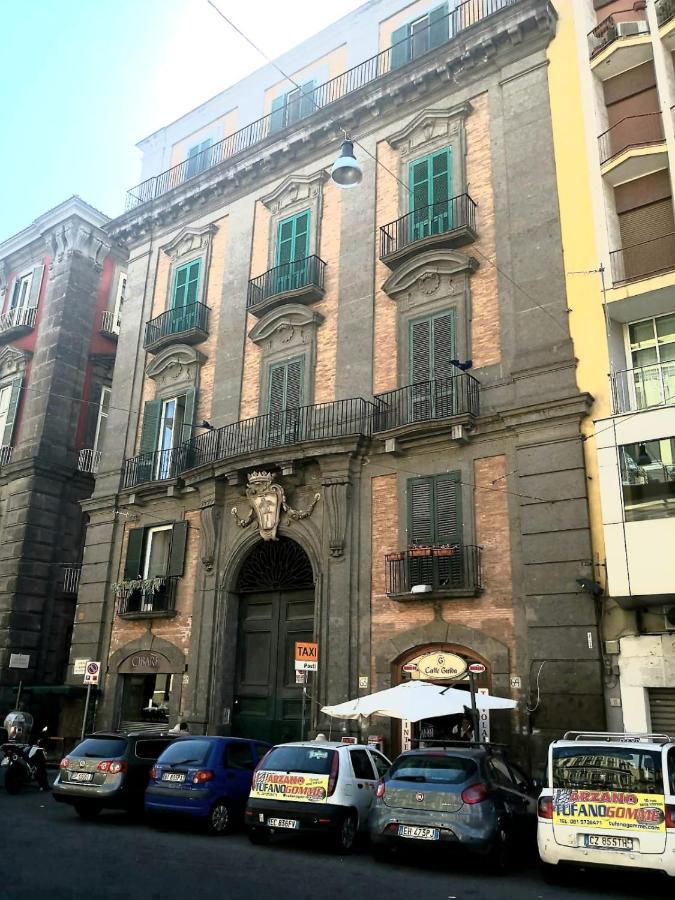 Queen Medina Centro Storico เนเปิลส์ ภายนอก รูปภาพ